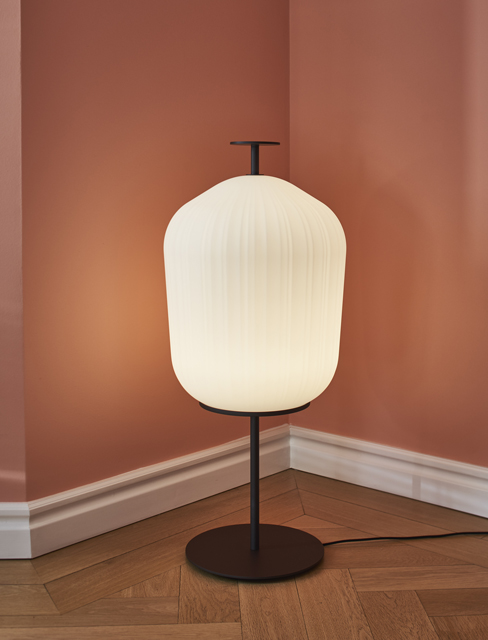 classicon-plissee-floor-lamp