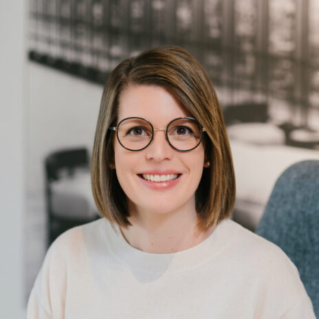 Portraitbild Hannah Weckesser