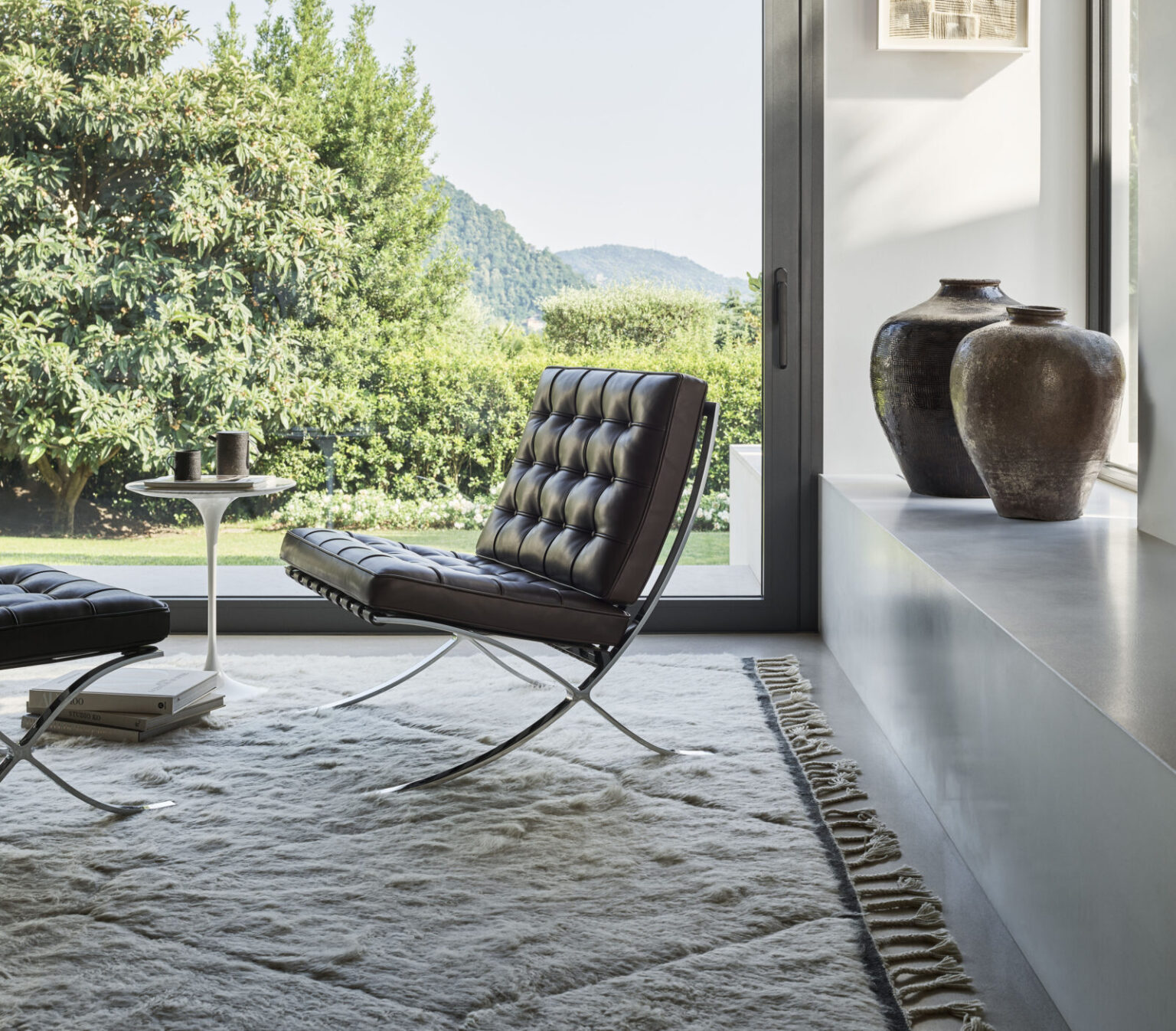 KNOLL INTERNATIONAL Galeriebild