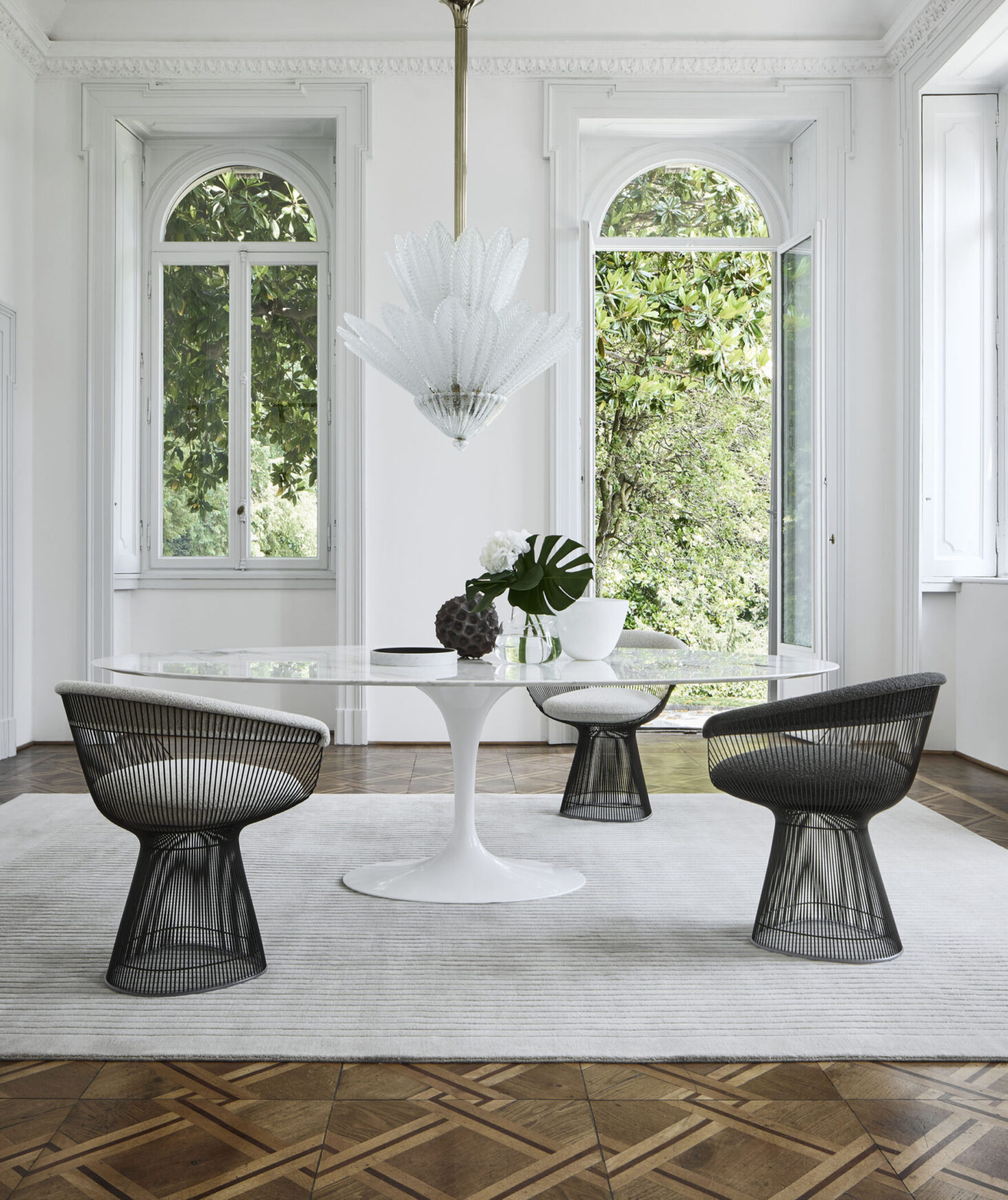 Hintergrundbild KNOLL INTERNATIONAL - Design-Klassiker mit Geschichte
