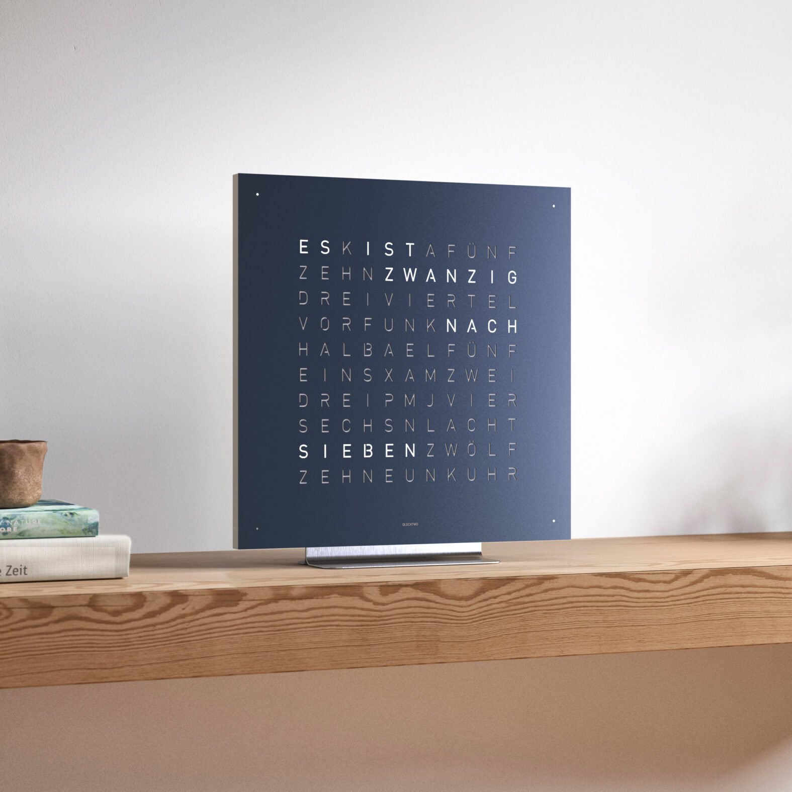 Hintergrundbild QLOCKTWO - Die Zeit in Worten