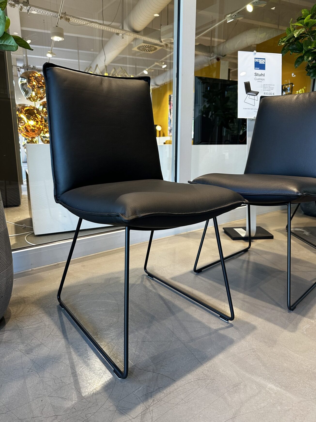 KFF Cushion Stuhl – Ansicht 2