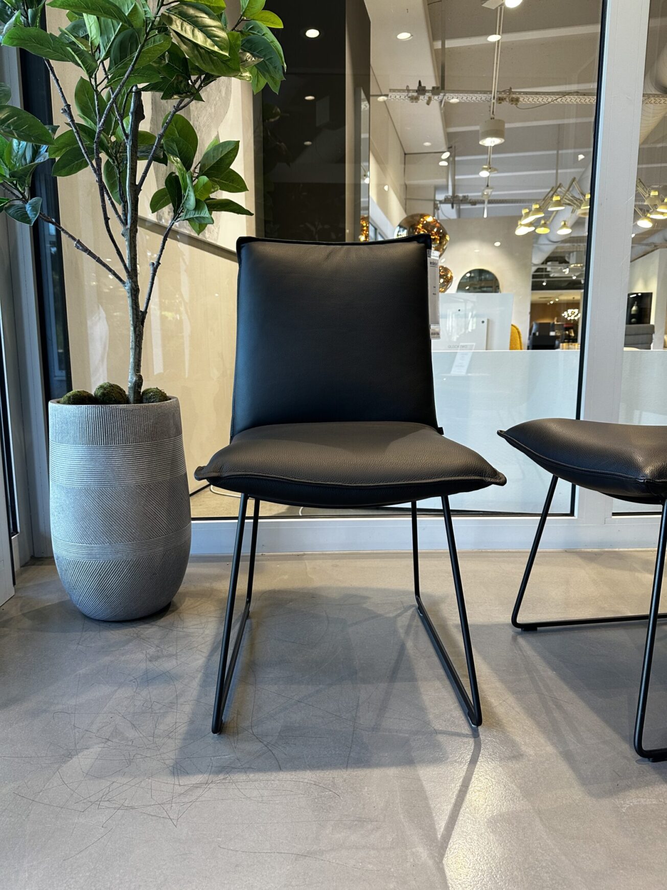 KFF Cushion Stuhl – Ansicht 3
