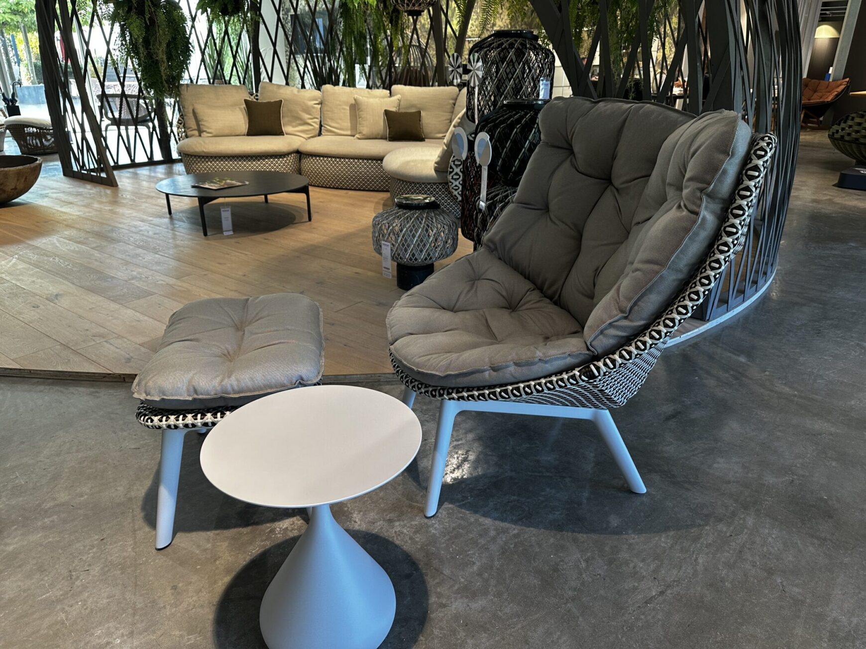 DEDON Mbrace Sessel – Ansicht 8